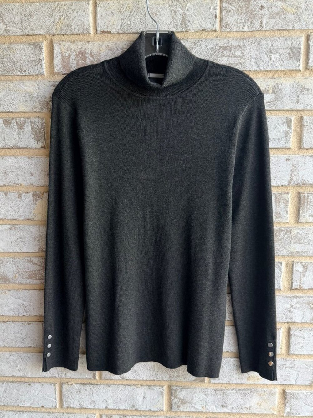 Chico's Long Sleeve Turtleneck Gray Stretch Pullover Sweater Women's Size 1 (M)